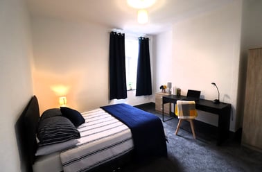 Barrfield Road, Seedley, Salford - Image 3