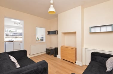 Trafalgar Place, St Sidwells, Exeter - Image 2