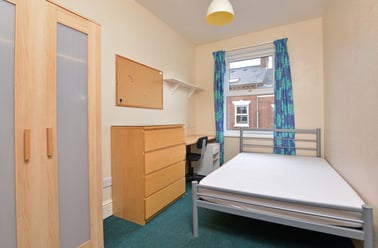 Victoria street, St james, Exeter - Image 3