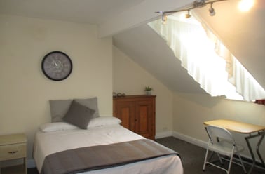 Feversham Crescent, Clifton, York - Image 2