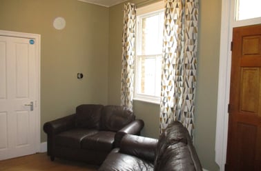 Feversham Crescent, Clifton, York - Image 2