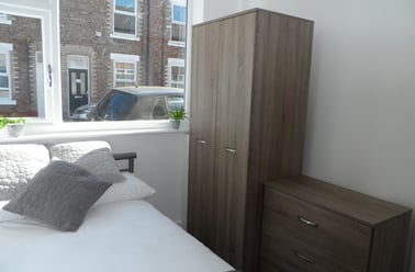 Upper Newborough Street, Clifton, York - Image 3