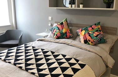 Gillygate, Bootham, York - Image 3