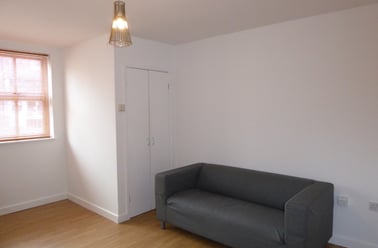 Ratcliffe Street, Clifton, York - Image 3