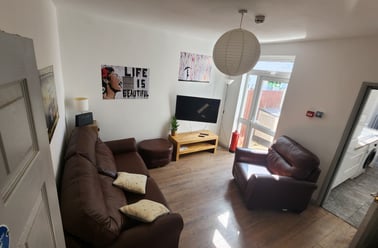 Gray Street , Abington, Northampton - Image 3