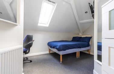 Hall Lane, Low Hill, Liverpool - Image 3