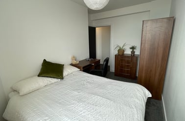 Trafalgar Place, Brynmill, Swansea - Image 2