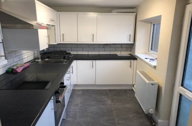 Trafalgar Place, Brynmill, Swansea - Image 2