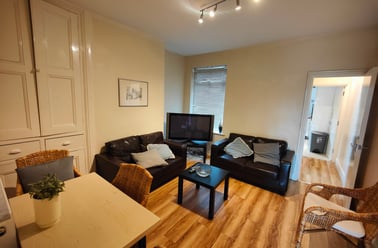 Warwards Lane, Selly oak, Birmingham - Image 2