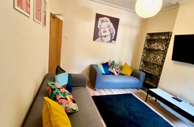 Elleray rd, Near university, Salford - Image 2