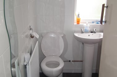 Comer Road, St Johns, Worcester - Image 2