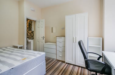 Harrow Road, Selly Park, Birmingham - Image 3