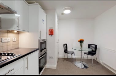 Woodside, Greenbank, Plymouth - Image 3