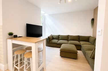 Cedar grove, Fallowfield, Manchester - Image 2