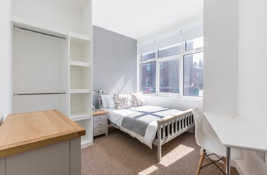 Devon Road, Woodhouse, Leeds - Image 3