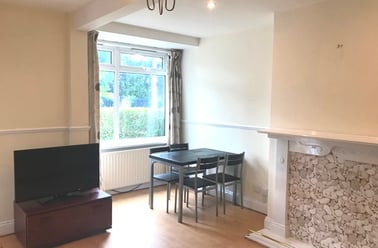 Alcuin avenue, Tang hall, York - Image 3