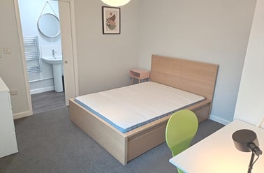 Wellington Street, Fishergate, York - Image 2