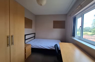 The crescent, Heslington, York - Image 3