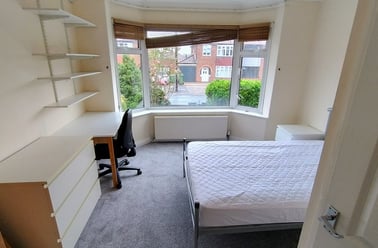 Newland Park Grove, Near university, York - Image 3