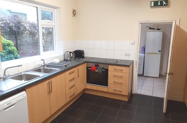 Feversham crescent, City centre, York - Image 3