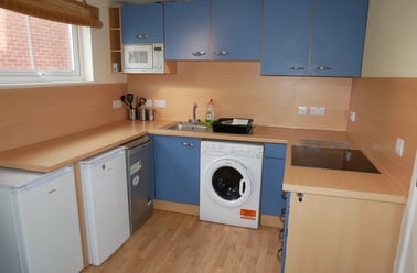 Victoria Road , St james, Exeter - Image 2