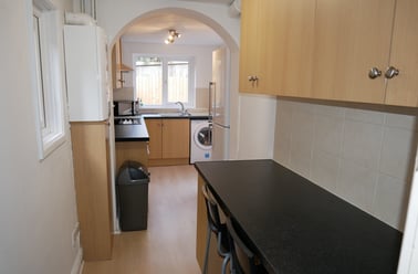 Danes Road, St Sidwells, Exeter - Image 3