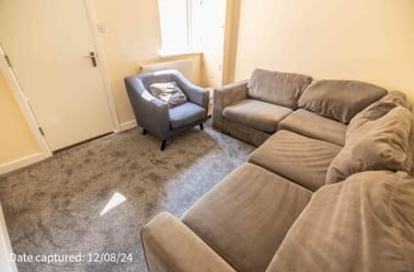 Eastfield Crescent, Hull Road, York - Image 3