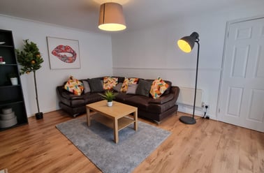 Woodbridge Fold , Headingley, Leeds - Image 2