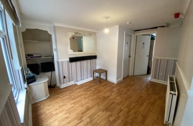 Henwick Road, Barbourne, Worcester - Image 3