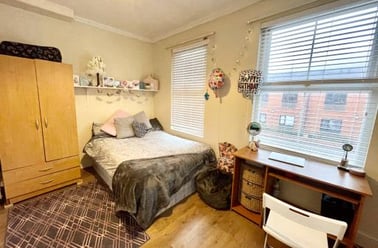 Comer Road, St Johns, Worcester - Image 3