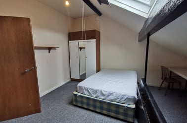 Cawdor Road, Fallowfield, Manchester - Image 3