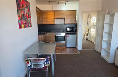 Old Tiverton Road, St Sidwells, Exeter - Image 3