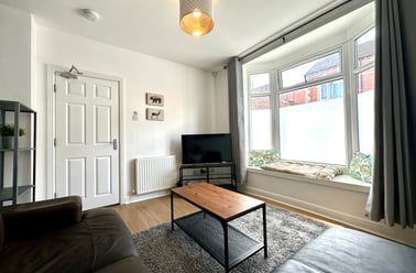 Jedburgh Street, Near university, Middlesbrough - Image 3