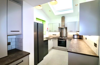 Oxford Street, Teeside University, Middlesbrough - Image 3