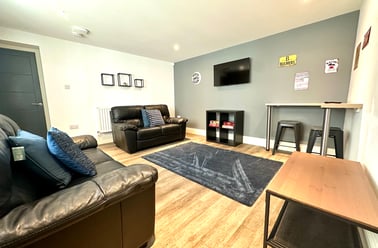 Southfield Road, Teeside University, Middlesbrough - Image 3