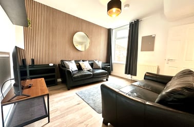 Oxford Street, Teeside University, Middlesbrough - Image 2