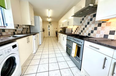 Borough Road, Teeside University, Middlesbrough - Image 2