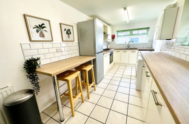 Oxford Street, Teeside University, Middlesbrough - Image 2