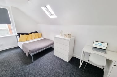 Kimbolton Avenue, Lenton, Nottingham - Image 3