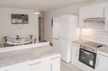 Walpole street, Near university, Chester - Image 3