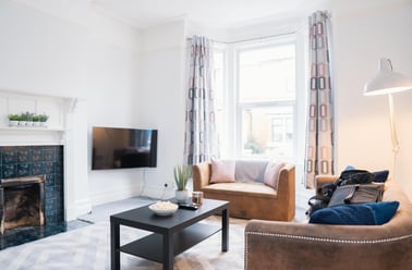 Bouverie street, Near university, Chester - Image 3