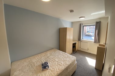 Hoopern Street, St James, Exeter - Image 3