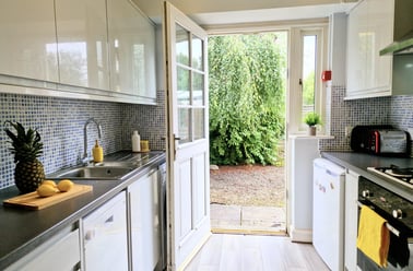 Villas Court, City Centre, Lancaster - Image 3