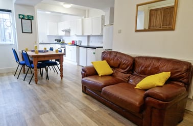 St. Oswald Street, City Centre, Lancaster - Image 2