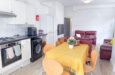 Gregson Road, City Centre, Lancaster - Image 3
