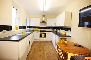 Coulston Road, Scotforth, Lancaster - Image 3