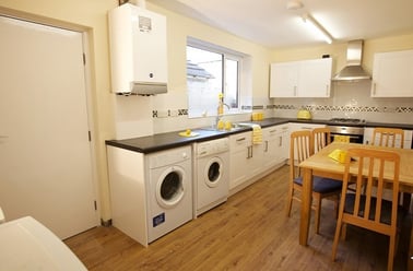 St. Oswald Street, City Centre, Lancaster - Image 3