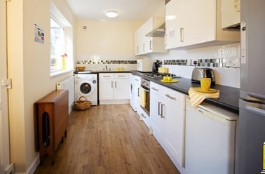 Gladstone Terrace, City Centre, Lancaster - Image 3