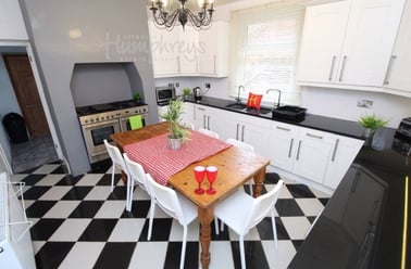 St Andrews Road, University of Portsmouth, Portsmouth - Image 3