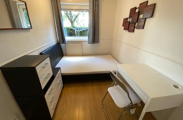 Greetham Street, University of Portsmouth, Portsmouth - Image 2